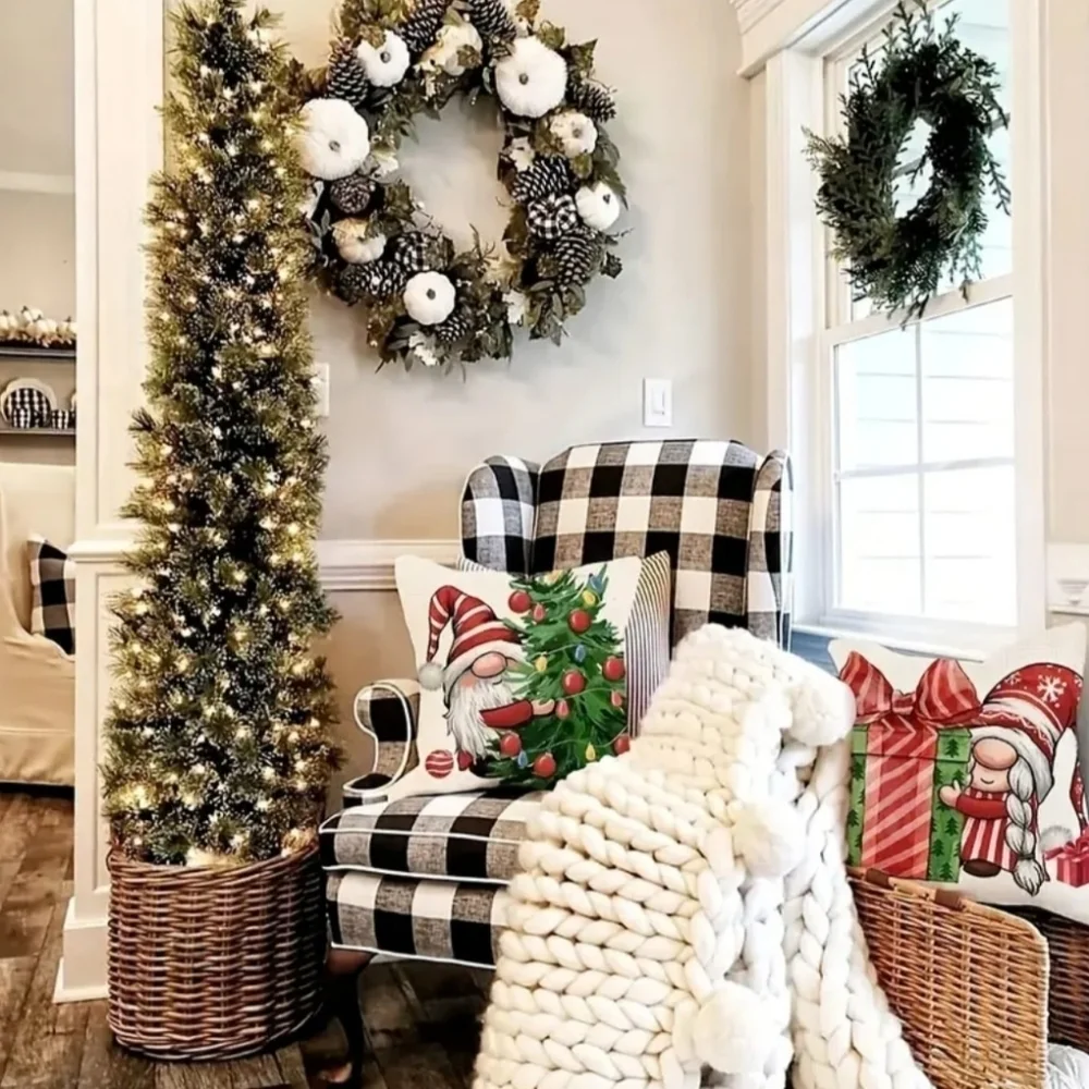 Christmas Linen Blend Throw Pillow Cases 4 Piecs. 🌲🎅🤶 BRAND NEW